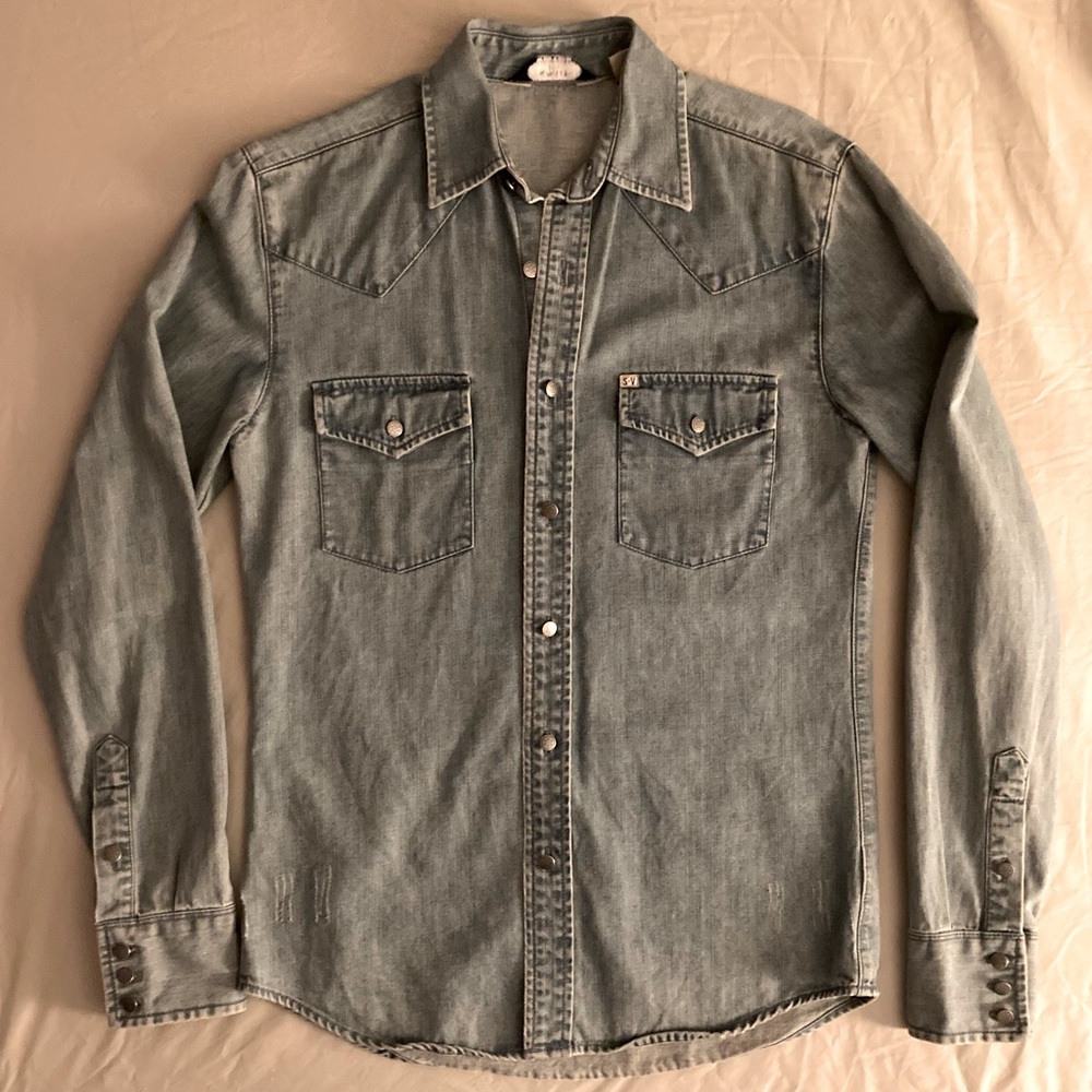 Stylish Western denim shirt XS